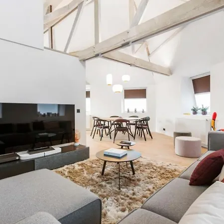 Design Loft Near The Of