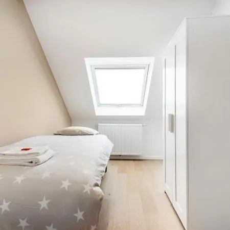 아파트 Design Loft Near The Of *