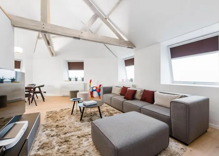 Design Loft Near The Of